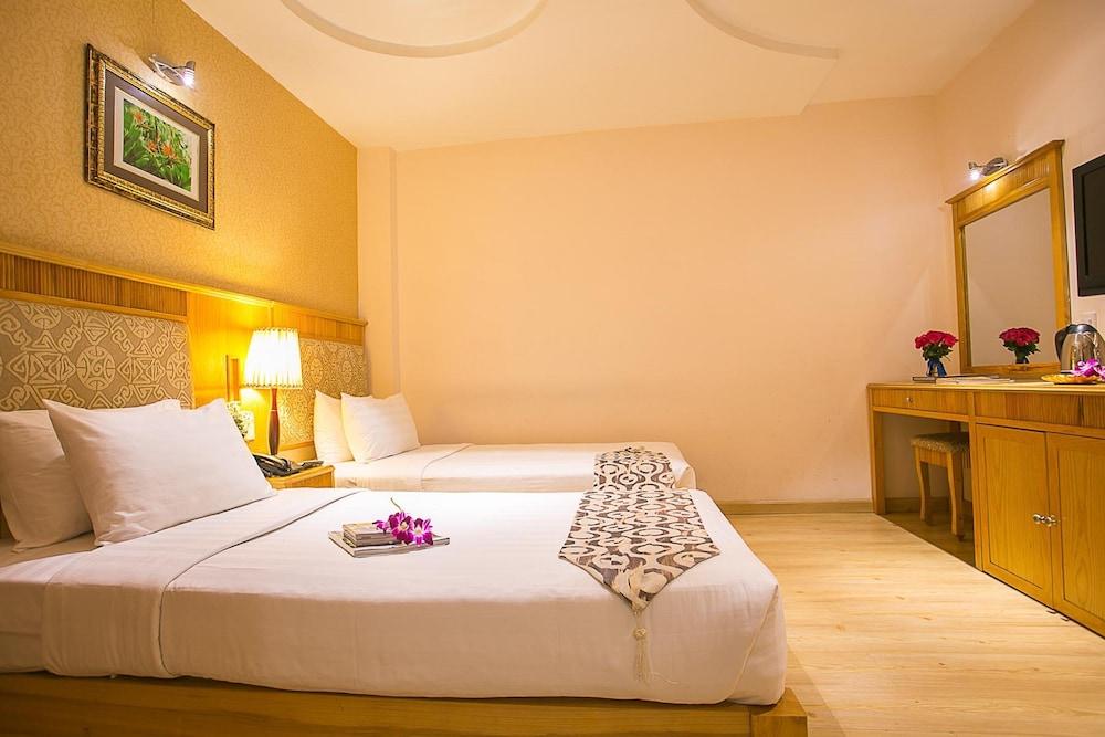 Sky Gem Hotel - Ben Thanh Ho Chi Minh-stad Buitenkant foto