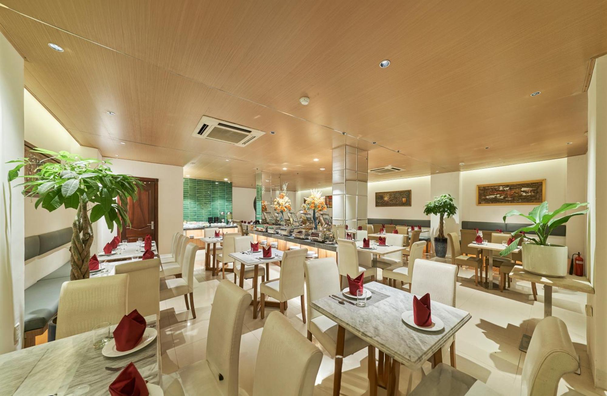 Sky Gem Hotel - Ben Thanh Ho Chi Minh-stad Buitenkant foto