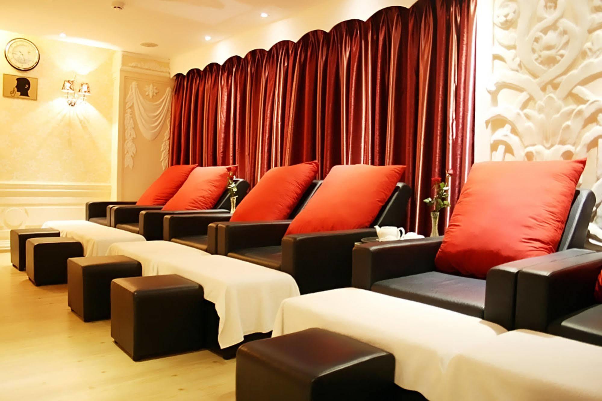 Sky Gem Hotel - Ben Thanh Ho Chi Minh-stad Buitenkant foto